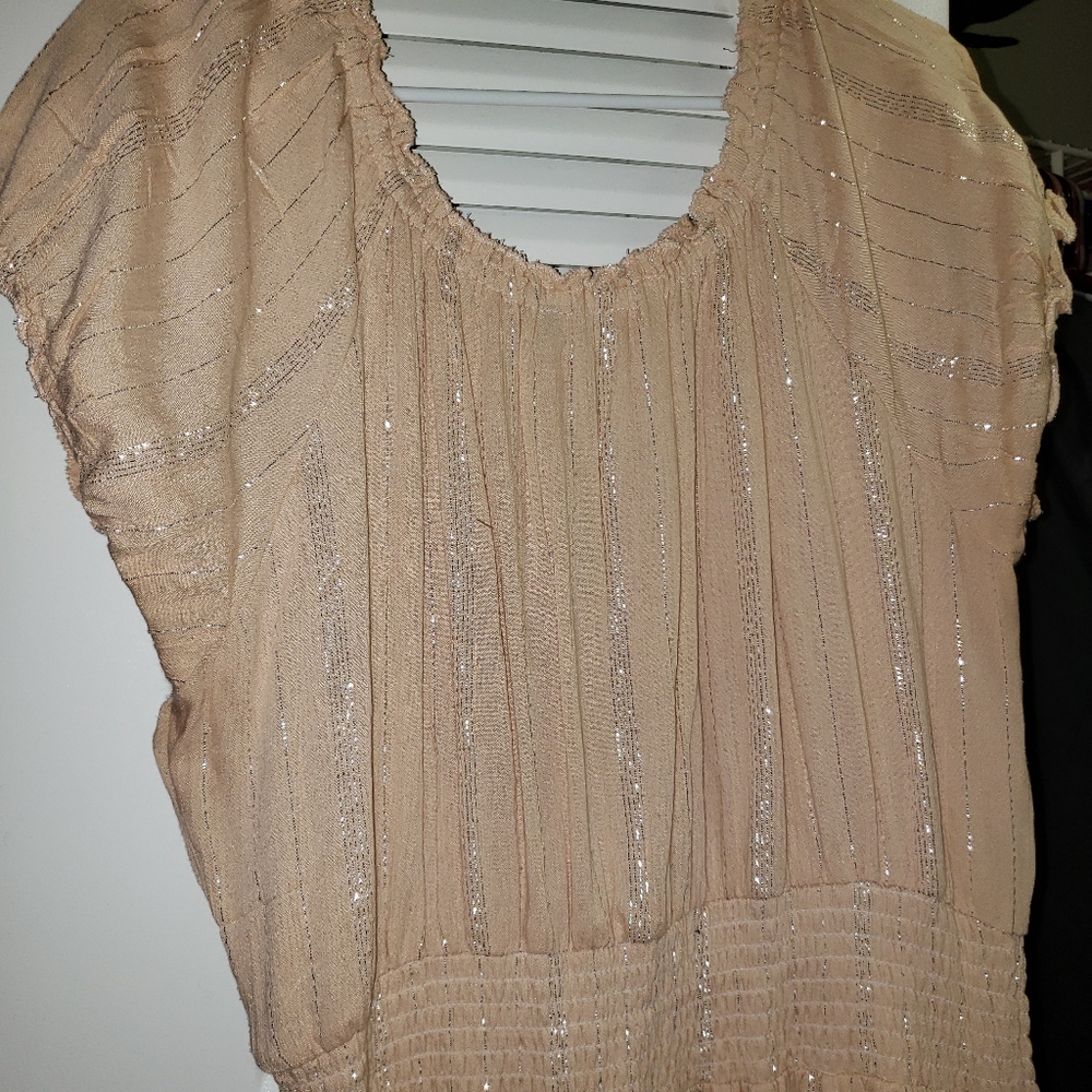 Dress - Picture 4 of 4